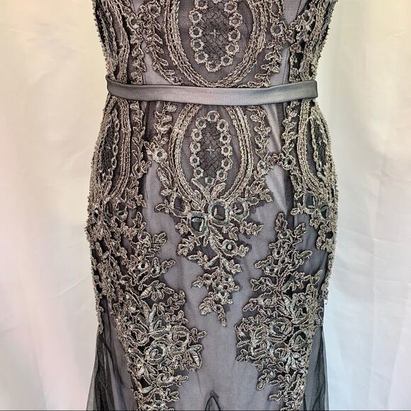 DECODE Soutache Lace Godet Prom Gown - Silver Gray 🔥 - Picture 7 of 17